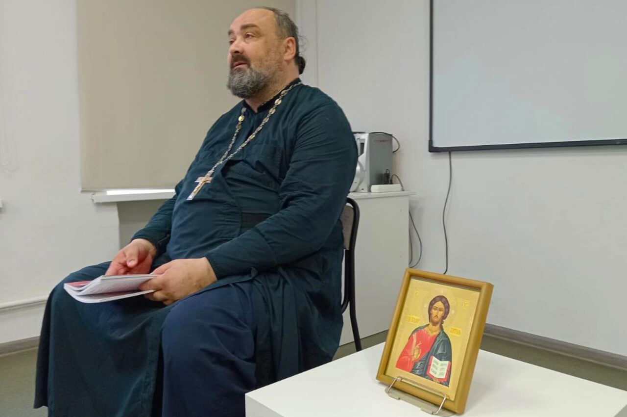 Курсы духовного здоровья: в «Очаге» прошла лекция о Русском Православном календаре