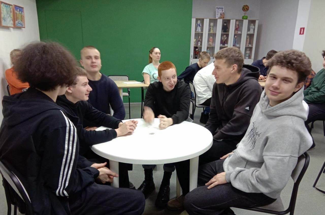 Историческое путешествие: студенты колледжа исследуют историю Электростали