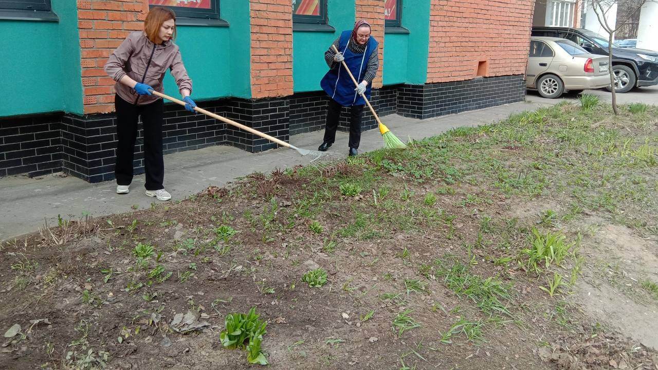 Субботник в «Очаге»: вместе к чистому городу!